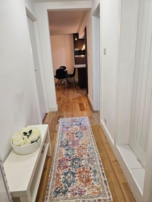 Comfortable Two Bedroom Flat 布赖顿 外观 照片